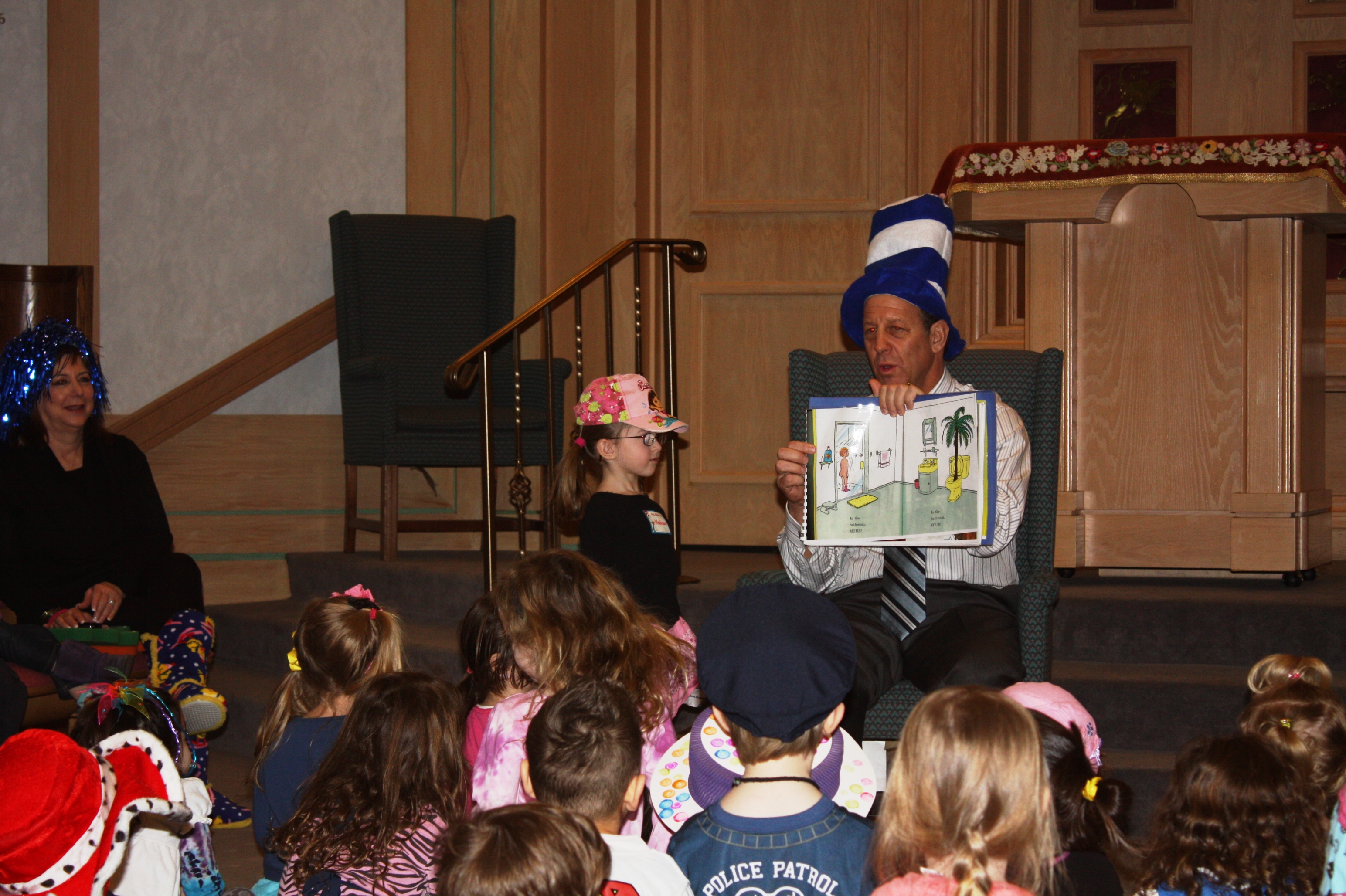 Read Across America Temple Beth Sholom 3